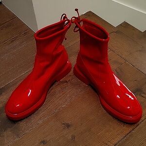 Stuart Weitzman lady red rain boots